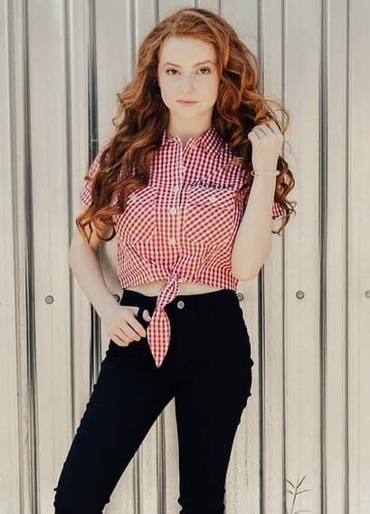 francesca capaldi height and weight
